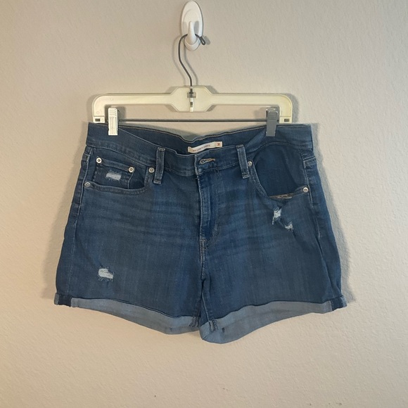 Levi's Blue Distressed Jean Shorts Relaxed Fit - Picture 1 of 4